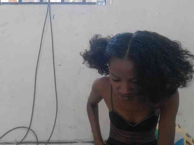 Modèle: Claudiaah