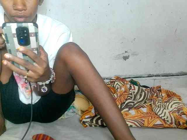 Modèle: Claudiaah