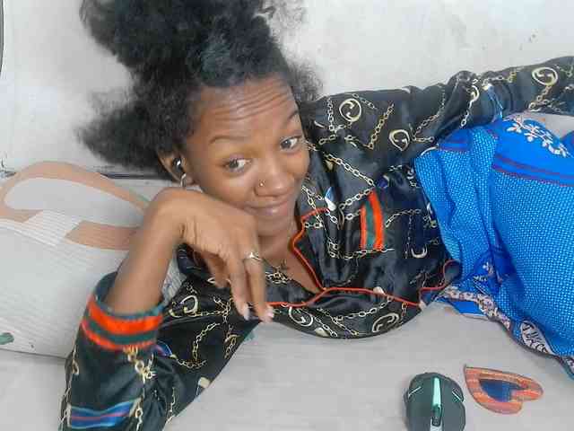 Modèle: Claudiaah