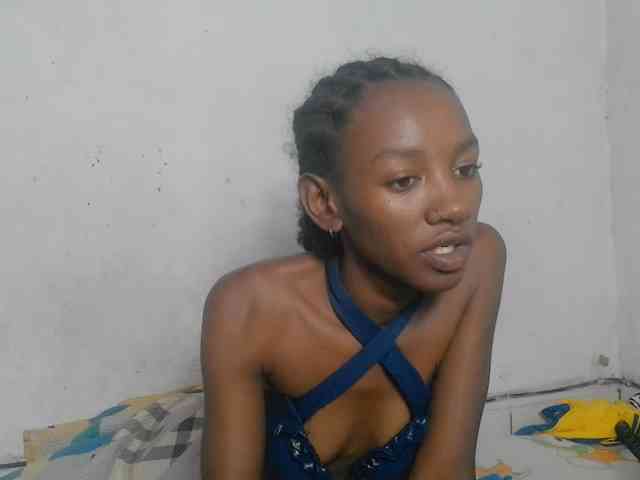 Modèle: Claudiaah