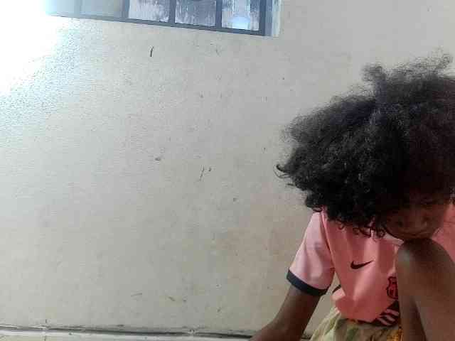 Modèle: Claudiaah