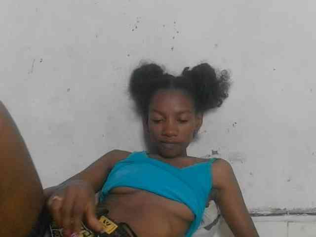 Modèle: Claudiaah