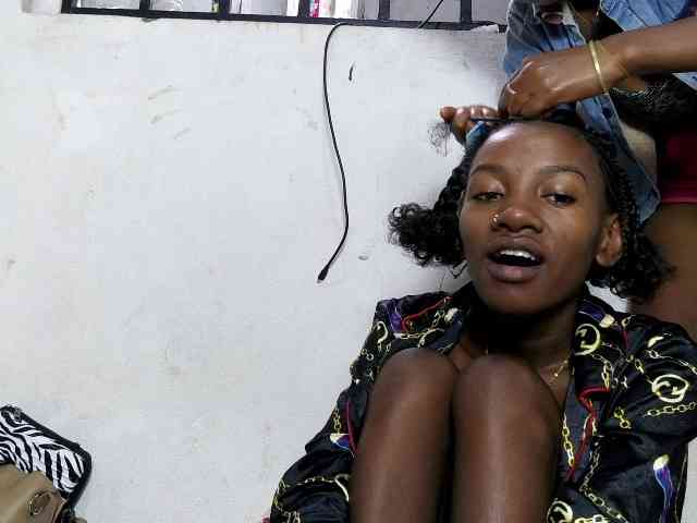Modèle: Claudiaah