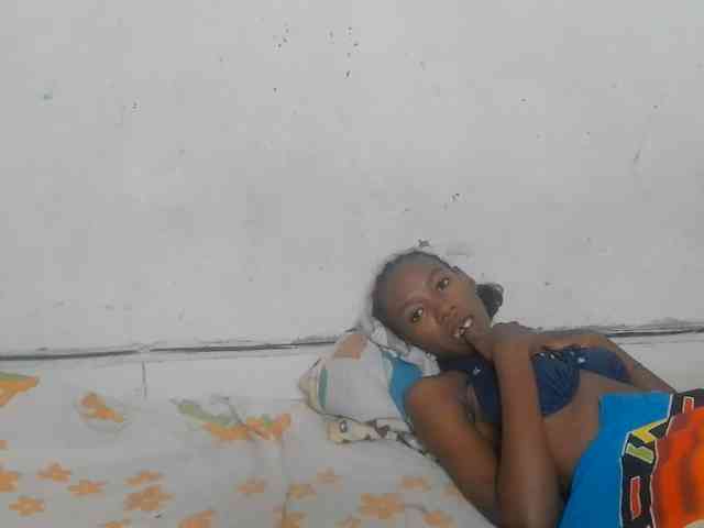 Modèle: Claudiaah