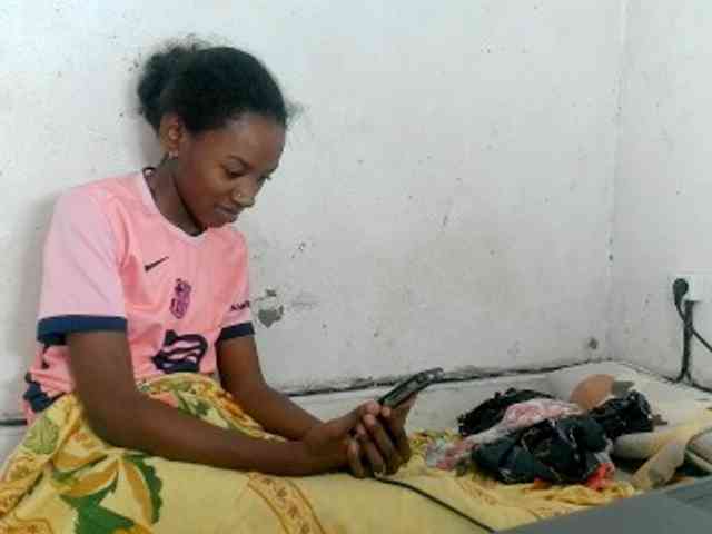 Claudiaah - Girl 