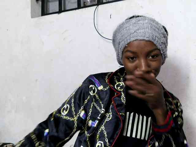 claudiaah's live room