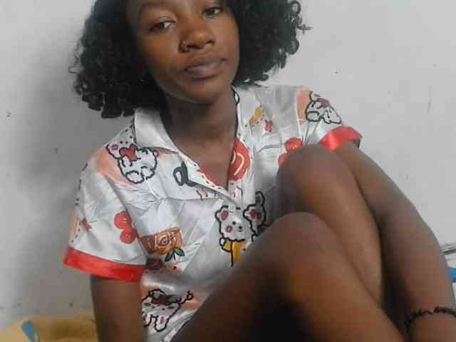 Modèle: Claudiaah