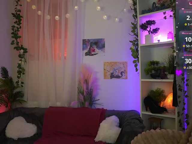 EmilySwan live cam on BongaCams