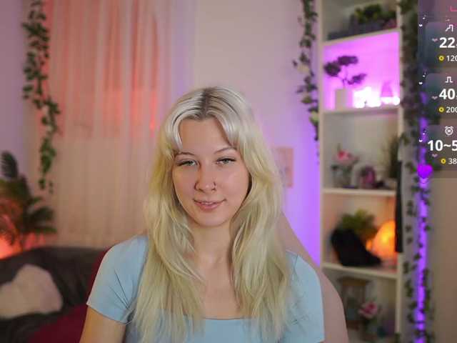 EmilySwan live cam on BongaCams