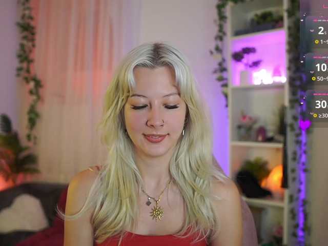 EmilySwan live cam on BongaCams