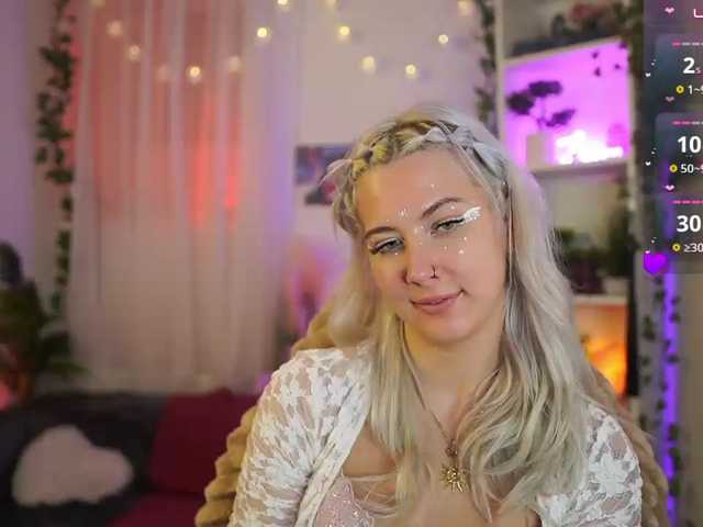 EmilySwan live cam on BongaCams