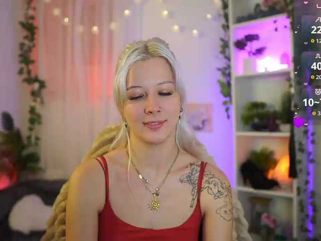 EmilySwan live cam on BongaCams