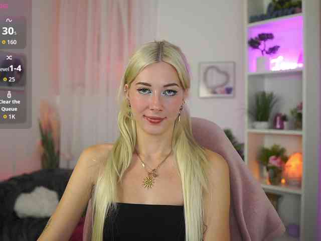 EmilySwan webcam