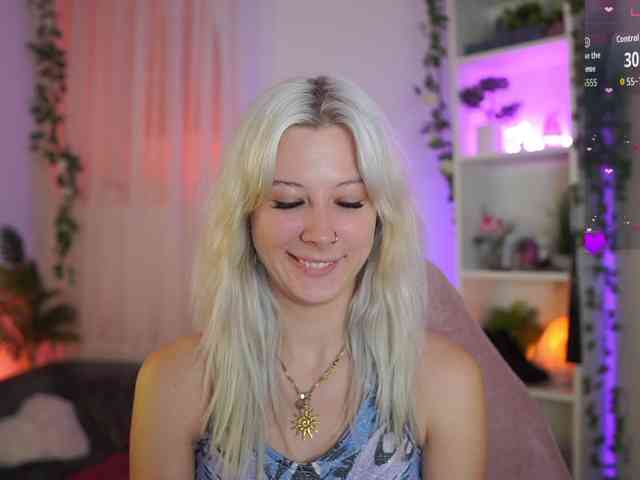 EmilySwan webcam