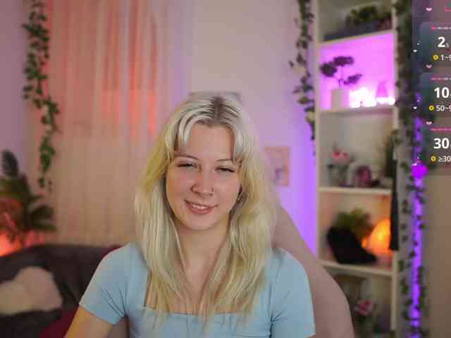 EmilySwan webcam
