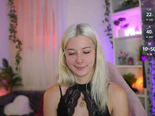 EmilySwan webcam