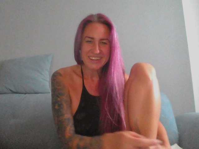 GermanMilfJasmin live cam on BongaCams