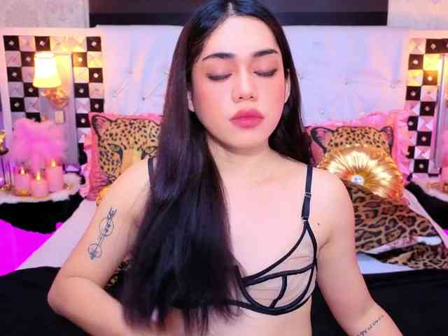 SerenaGabriel Live Webcam on BongaCams