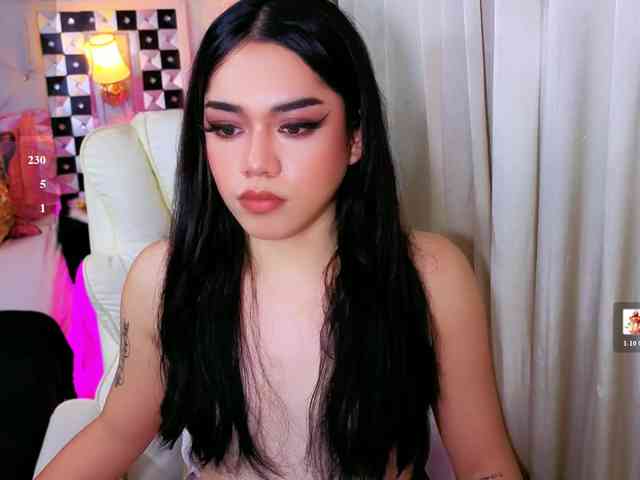 SerenaGabriel Live Webcam on BongaCams