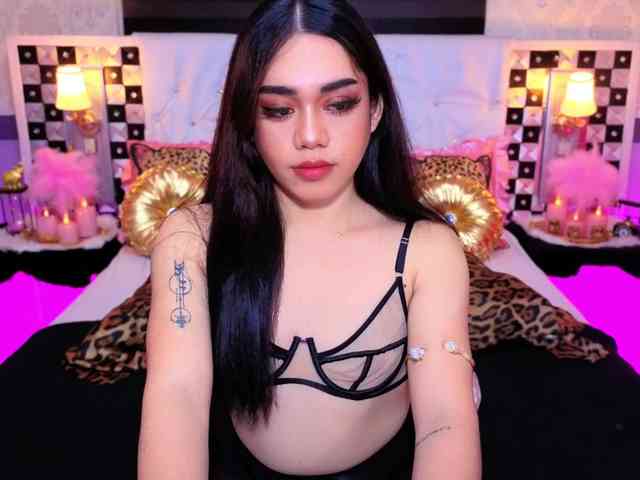 SerenaGabriel Live Webcam on BongaCams