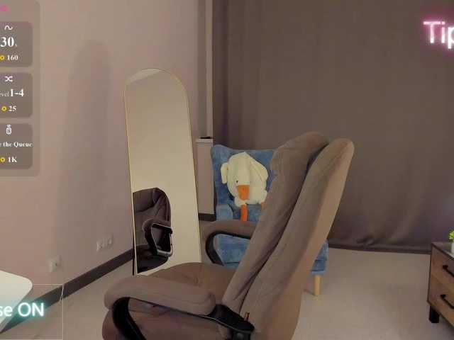 Fanfik-1 live cam on BongaCams