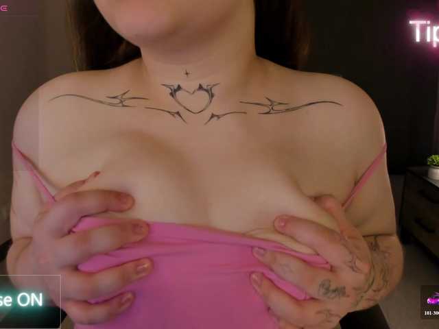 Fanfik-1 live cam on BongaCams