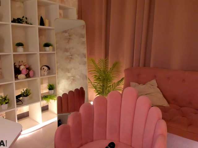Fanfik-1 live cam on BongaCams