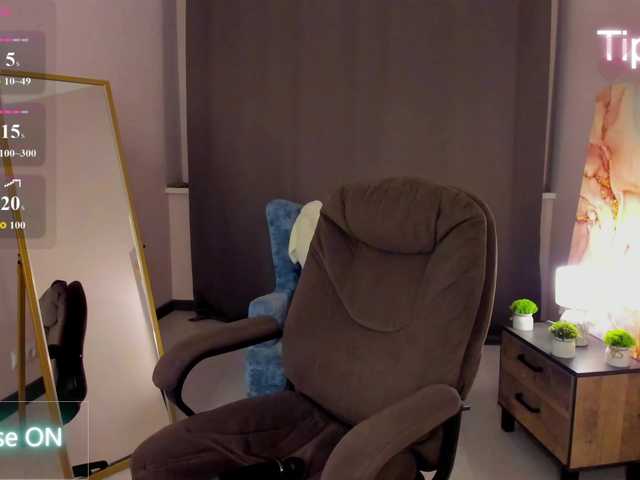 Fanfik-1 live webcam show