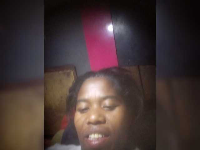 Skaylahnice live webcam show