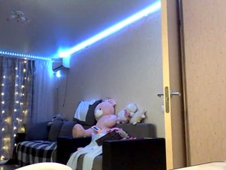 Emelinestrande Porn Show