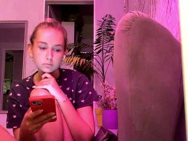 emelinestrande online