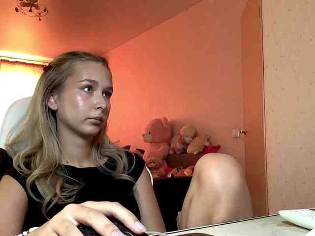 Emelinestrande webcam