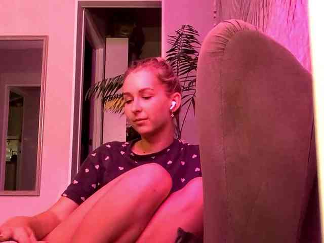 Emelinestrande webcam