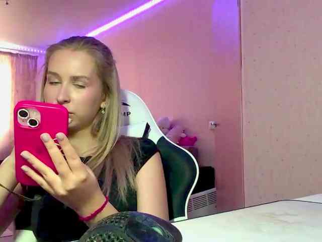 Emelinestrande webcam