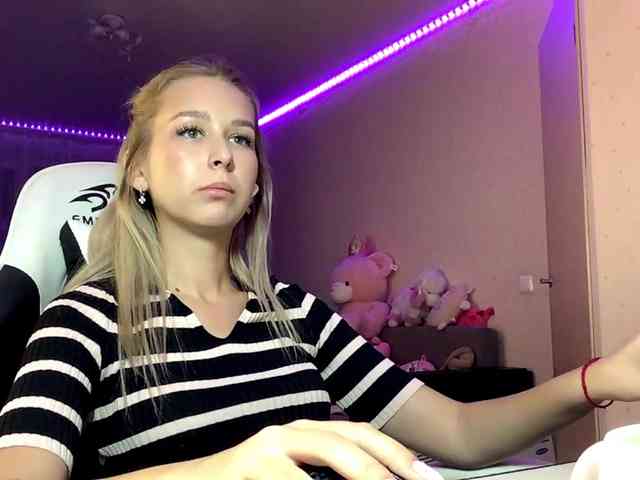 Emelinestrande webcam