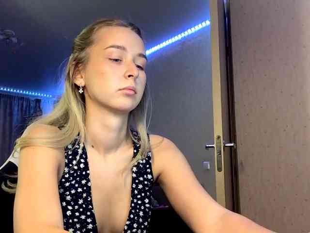 Emelinestrande webcam