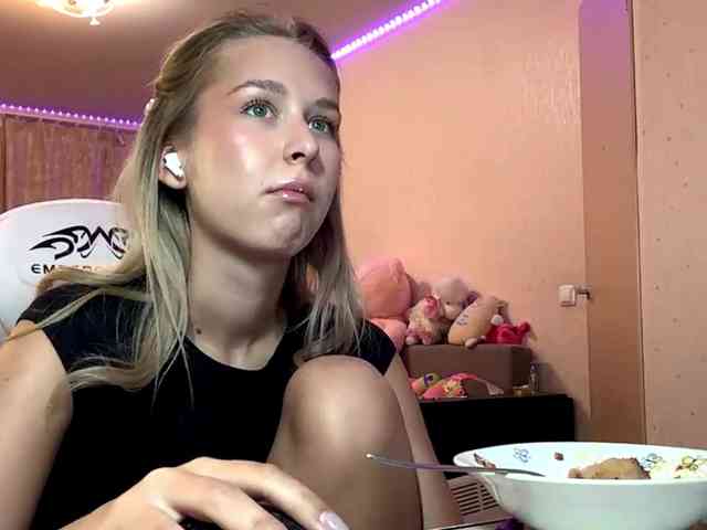 Emelinestrande webcam