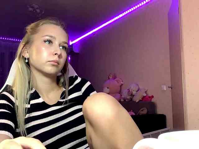 Emelinestrande webcam