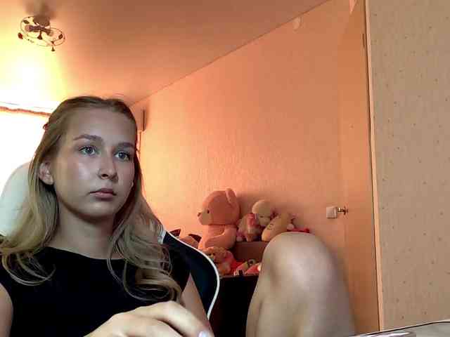 Emelinestrande webcam