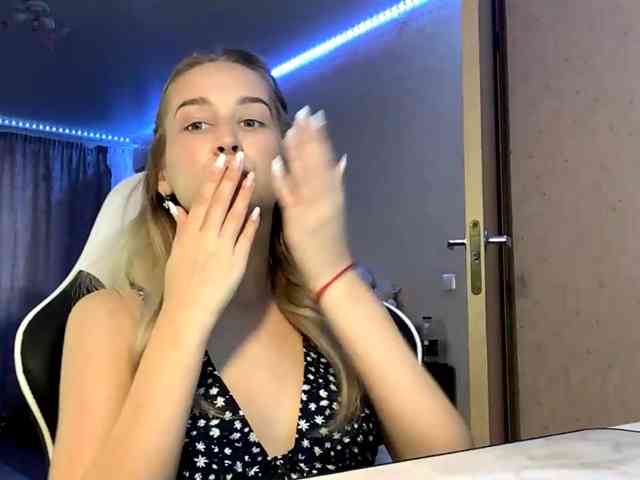 Emelinestrande webcam