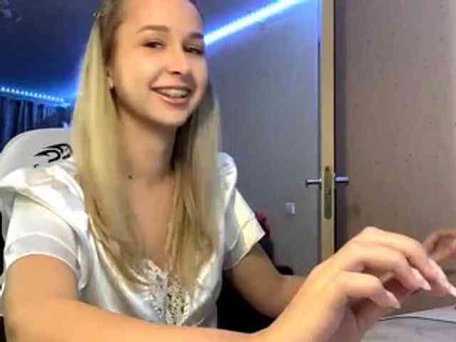 Emelinestrande webcam