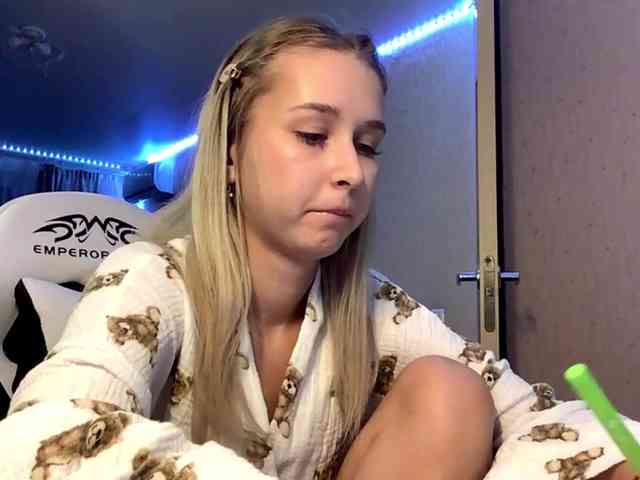 Emelinestrande webcam