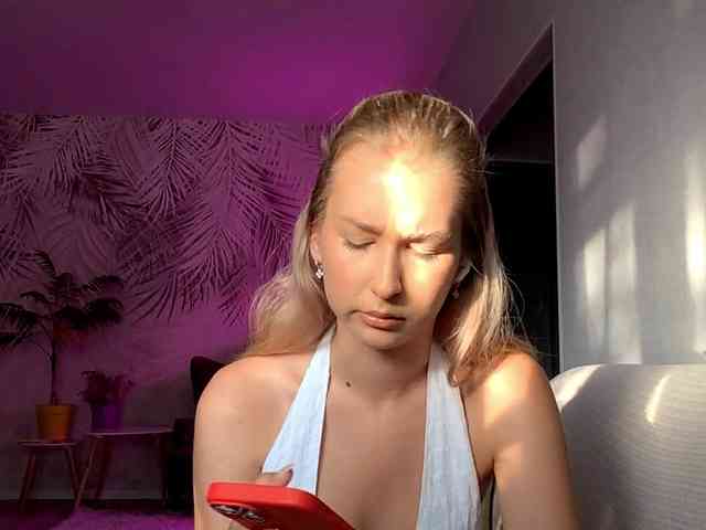 Emelinestrande webcam