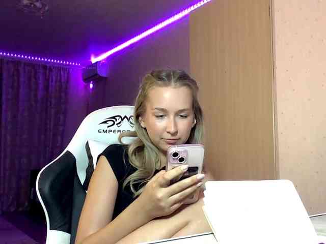 Emelinestrande webcam