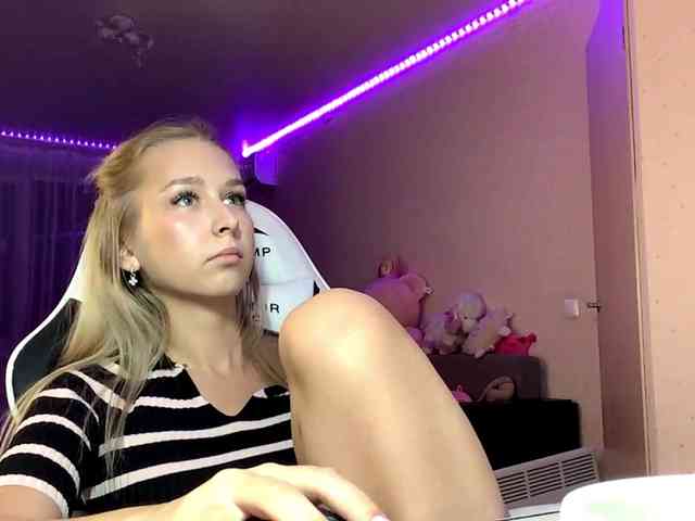 Emelinestrande webcam