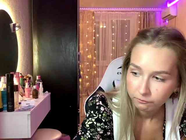 Emelinestrande webcam