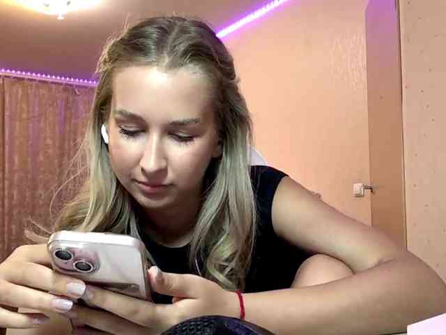 Emelinestrande webcam