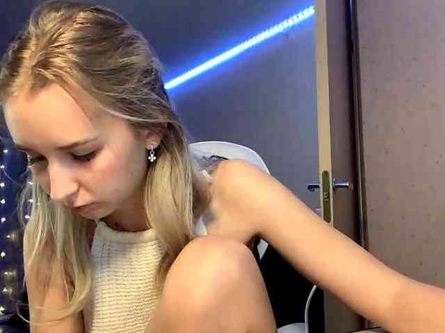 Emelinestrande webcam