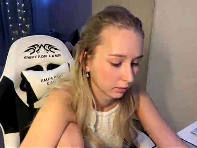 Emelinestrande webcam