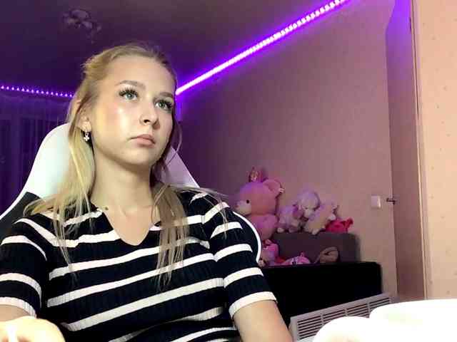 Emelinestrande webcam